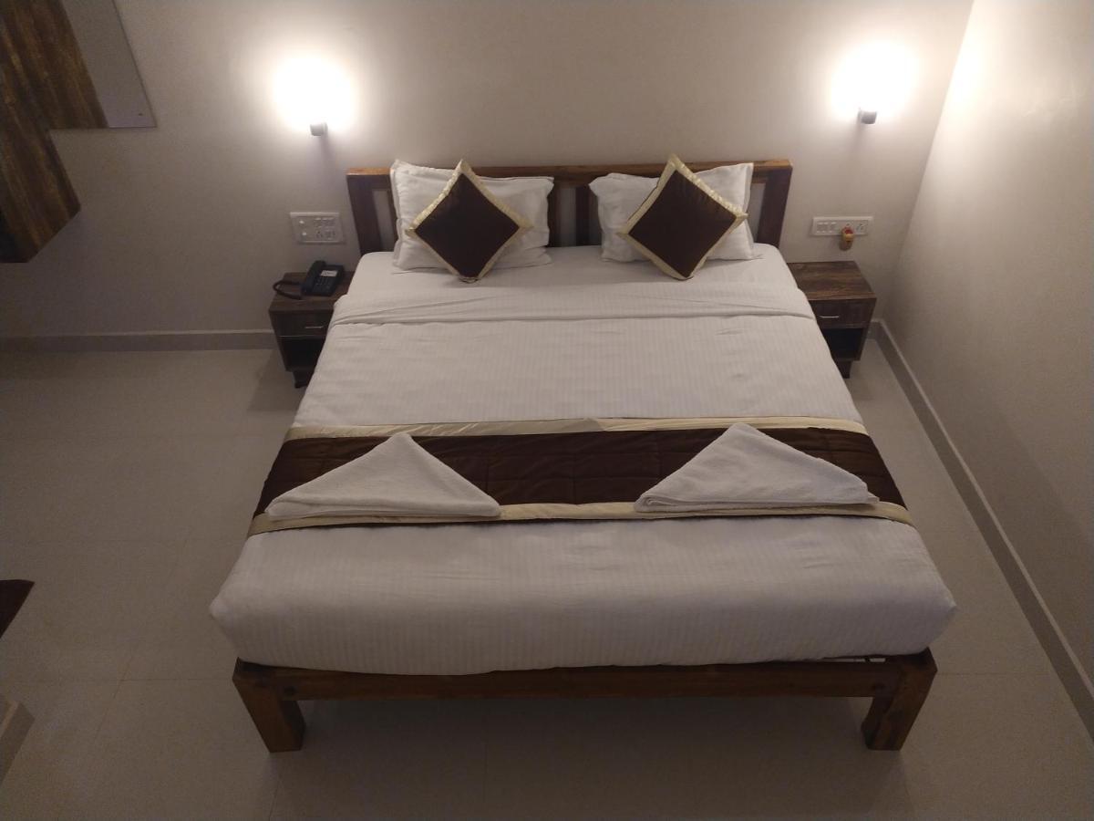 Hotel Rani And Rani Residency Pondicherry Exterior foto
