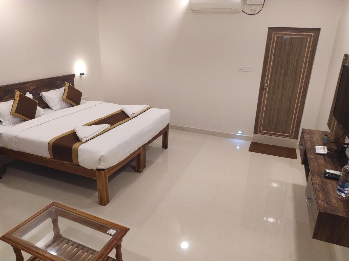 Hotel Rani And Rani Residency Pondicherry Exterior foto
